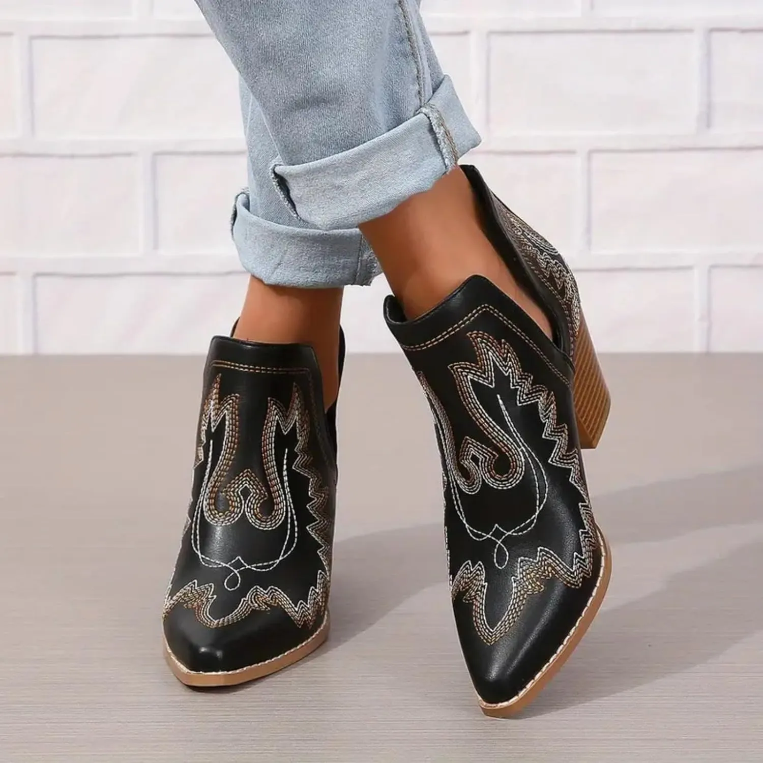 Boots for Women Cowboy Boots for Women Western Retro Pointed Toe Chunky Heel Boots Pull On Boot Fashion V Cut Boots
