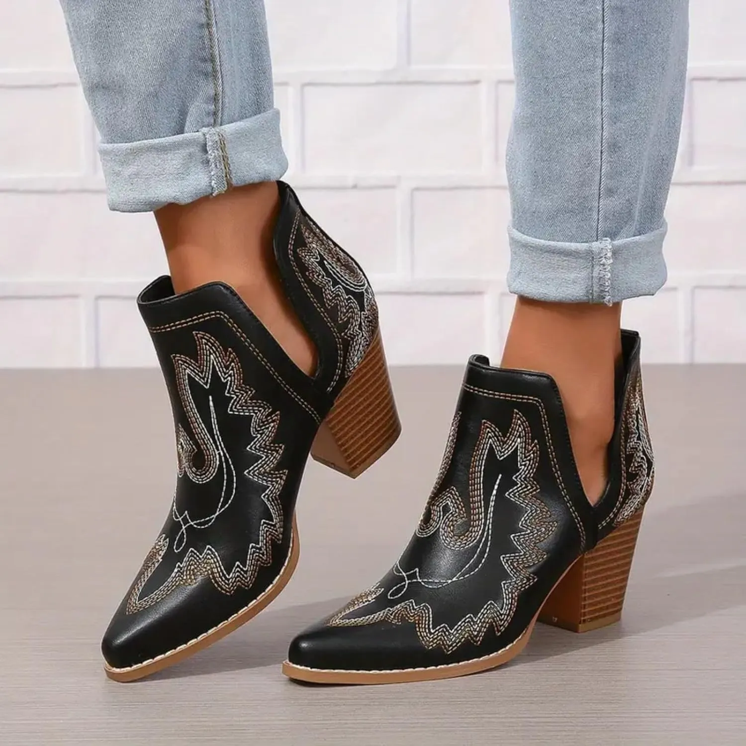 Boots for Women Cowboy Boots for Women Western Retro Pointed Toe Chunky Heel Boots Pull On Boot Fashion V Cut Boots