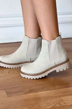 Paden Boots in Natural