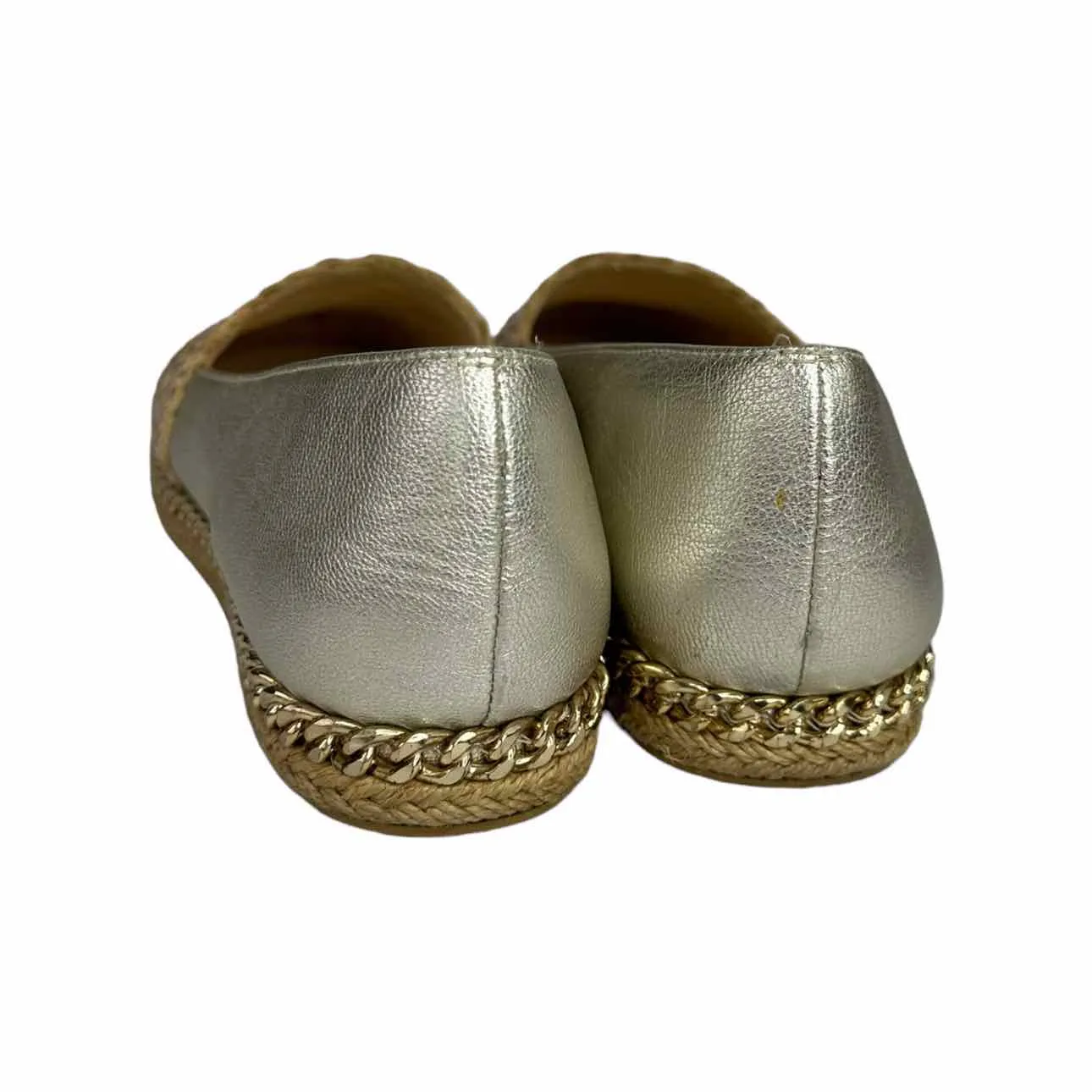 STUART WEITZMAN DAYTON Metallic Gold Flat Size 7