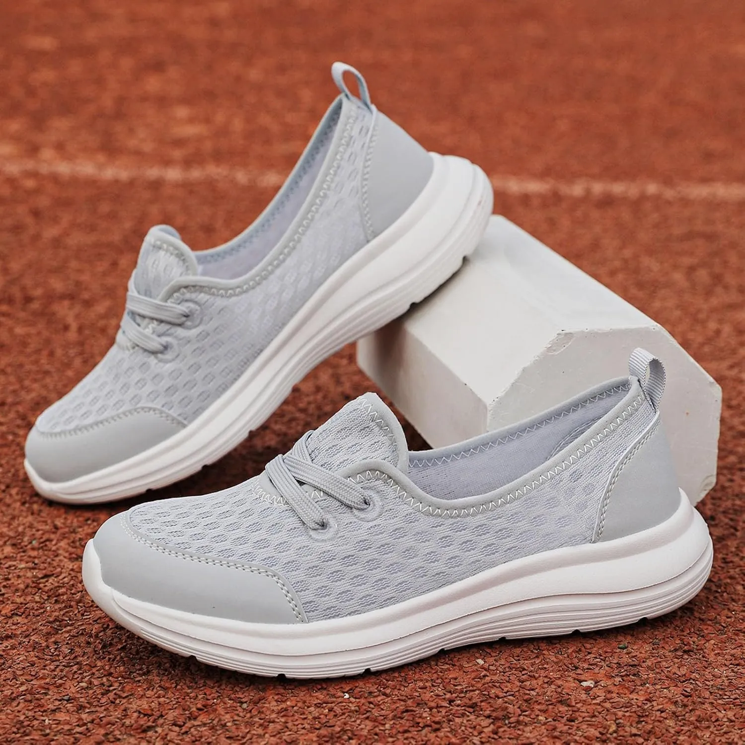 Women's Sneakers Lightweight Slip On Sport Shoes Arch Support Orthopedic Shoes Slip-On Walking Shoes Flat Loafer