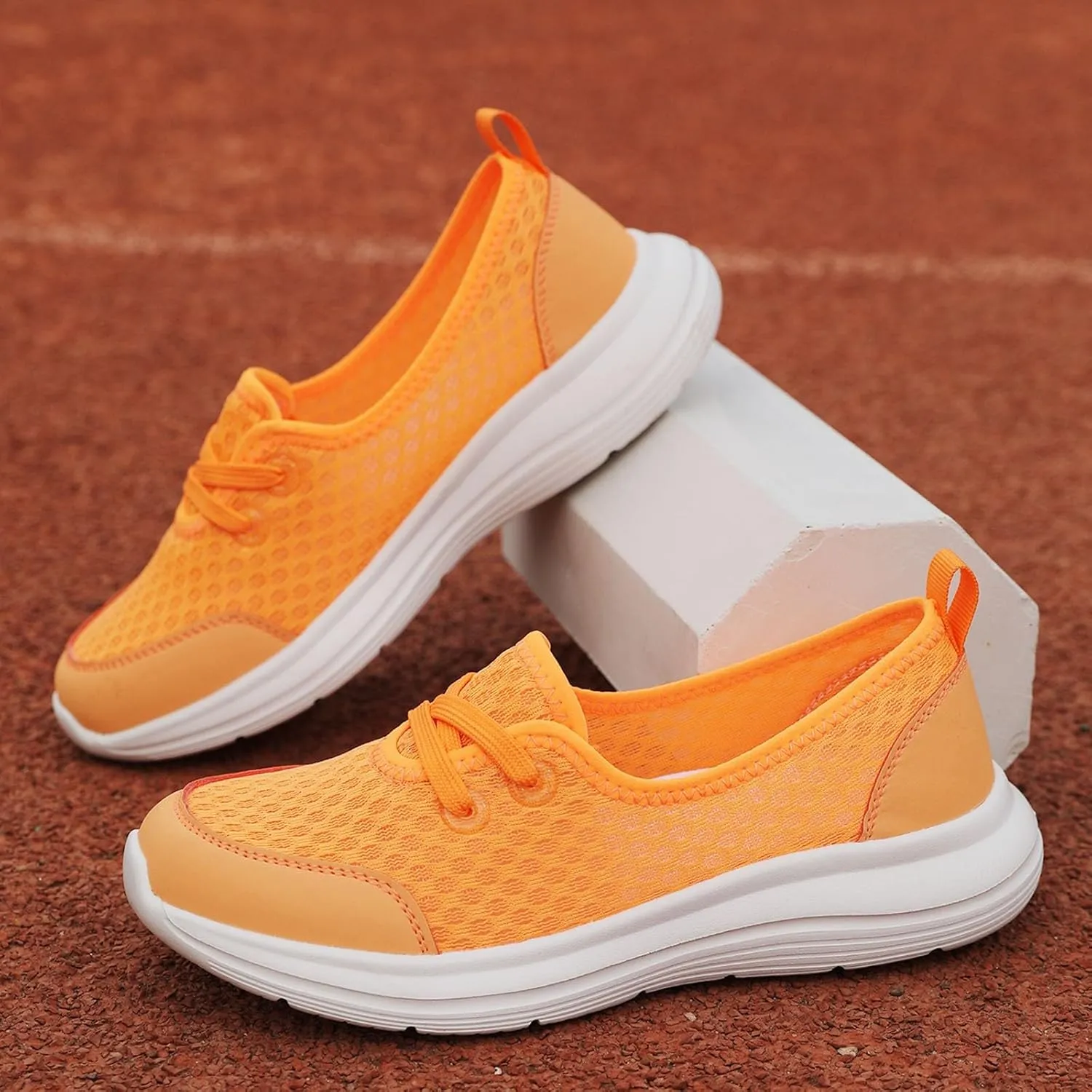 Women's Sneakers Lightweight Slip On Sport Shoes Arch Support Orthopedic Shoes Slip-On Walking Shoes Flat Loafer